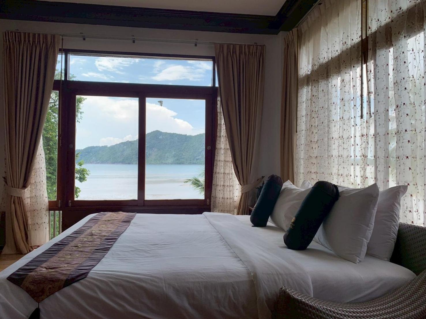 The Aiyapura Koh Chang Exterior photo